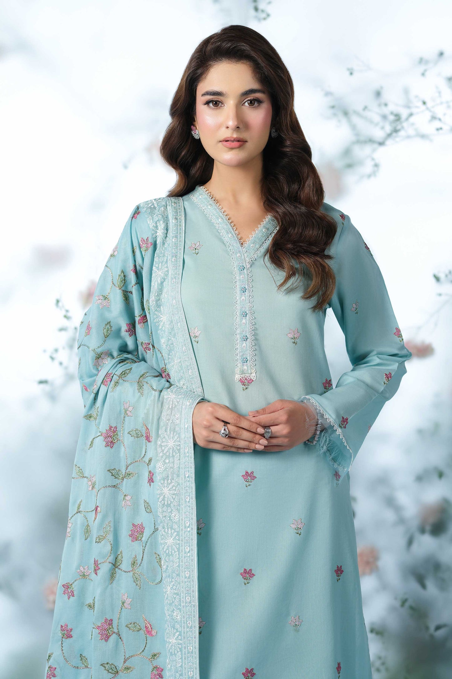 LAWN | EMBROIDERED