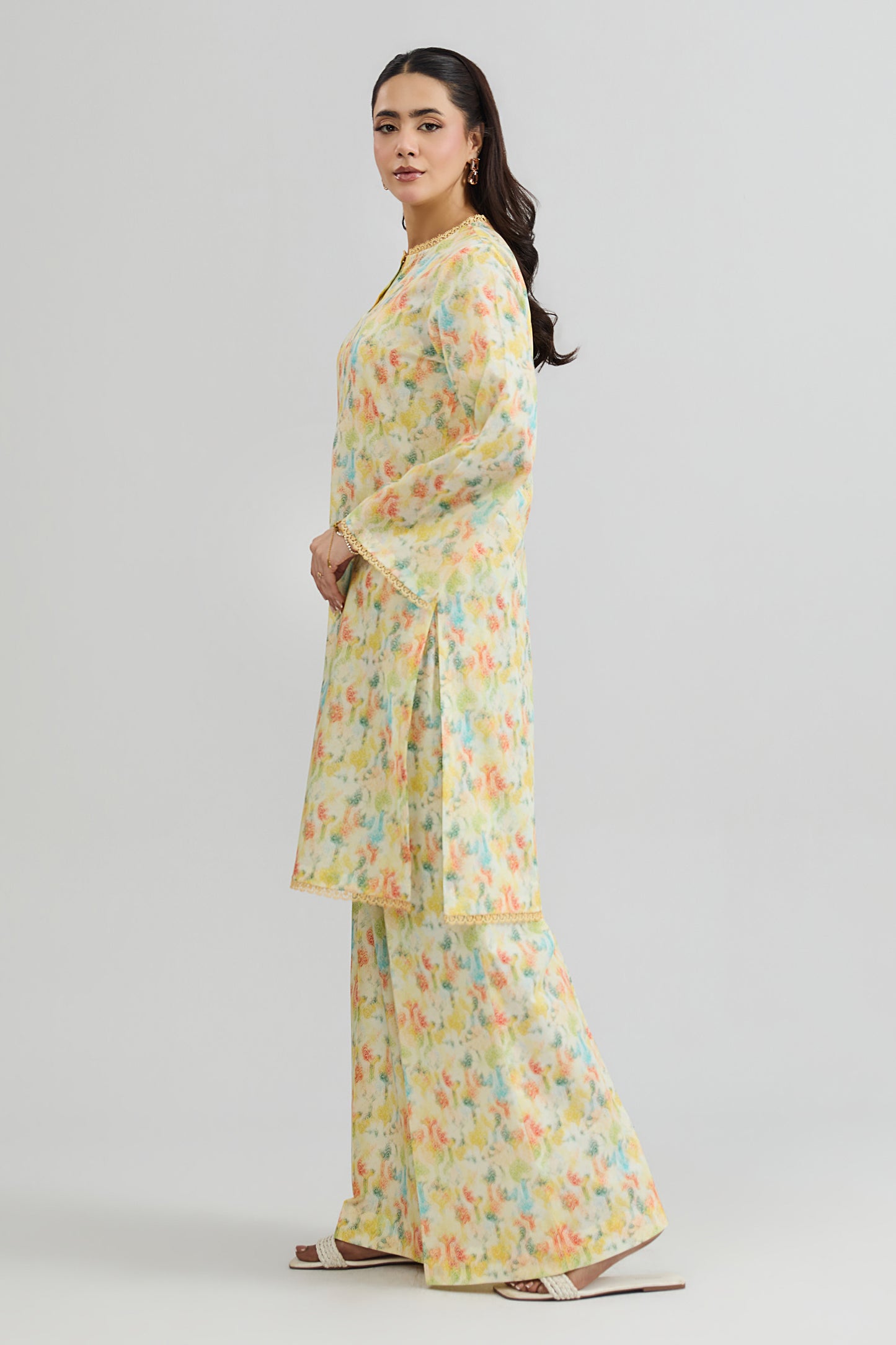 LAWN | PRINTED