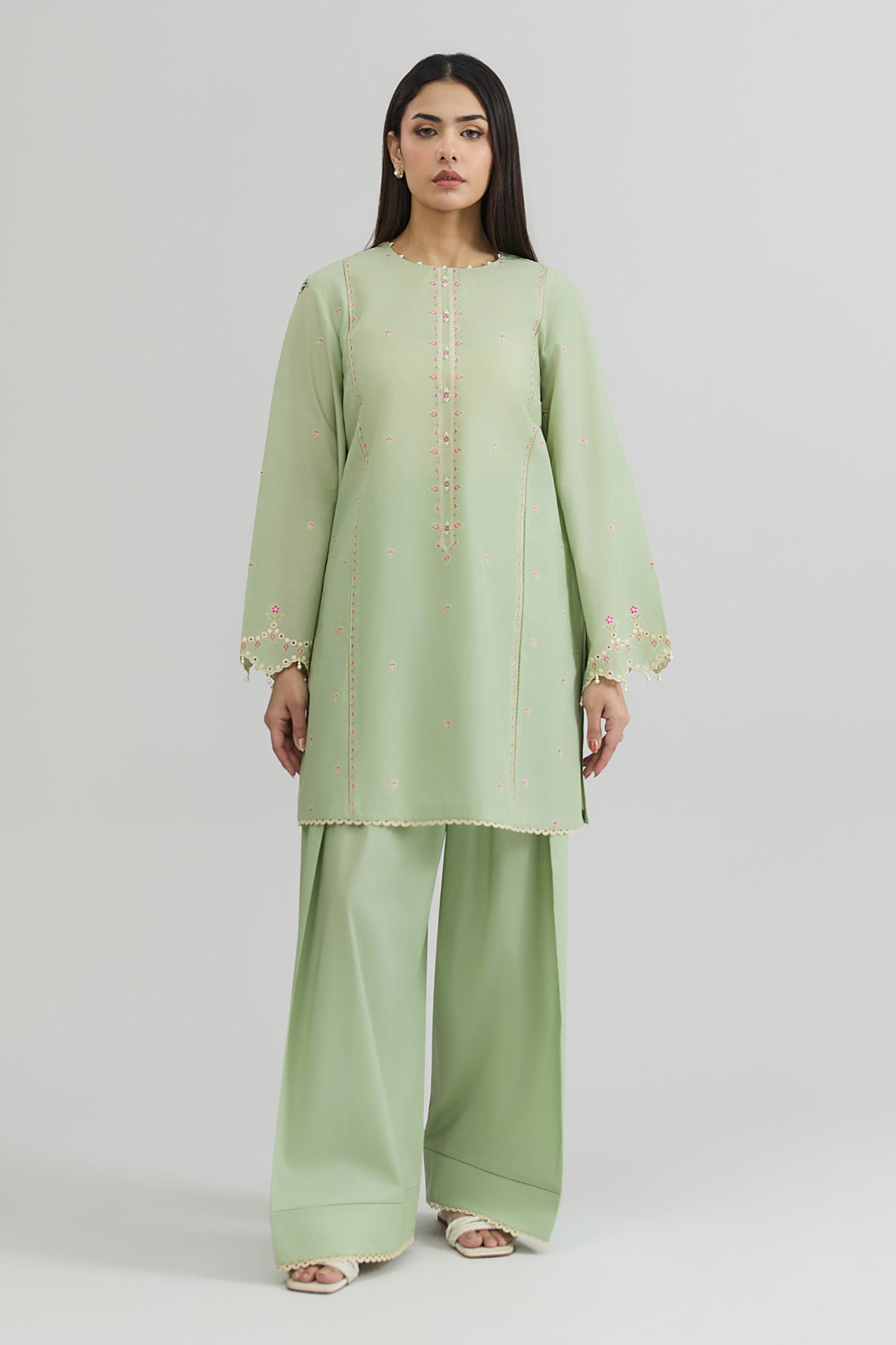 LAWN | EMBROIDERED