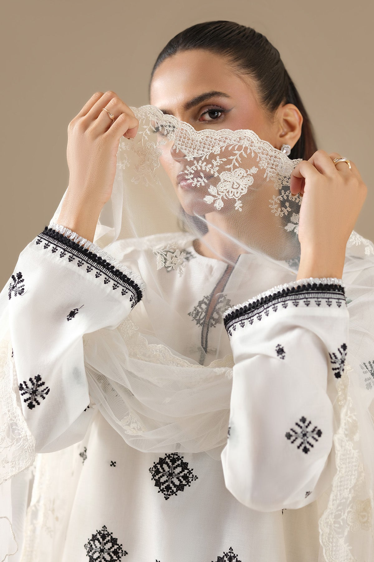 POLY NET | EMBROIDERED