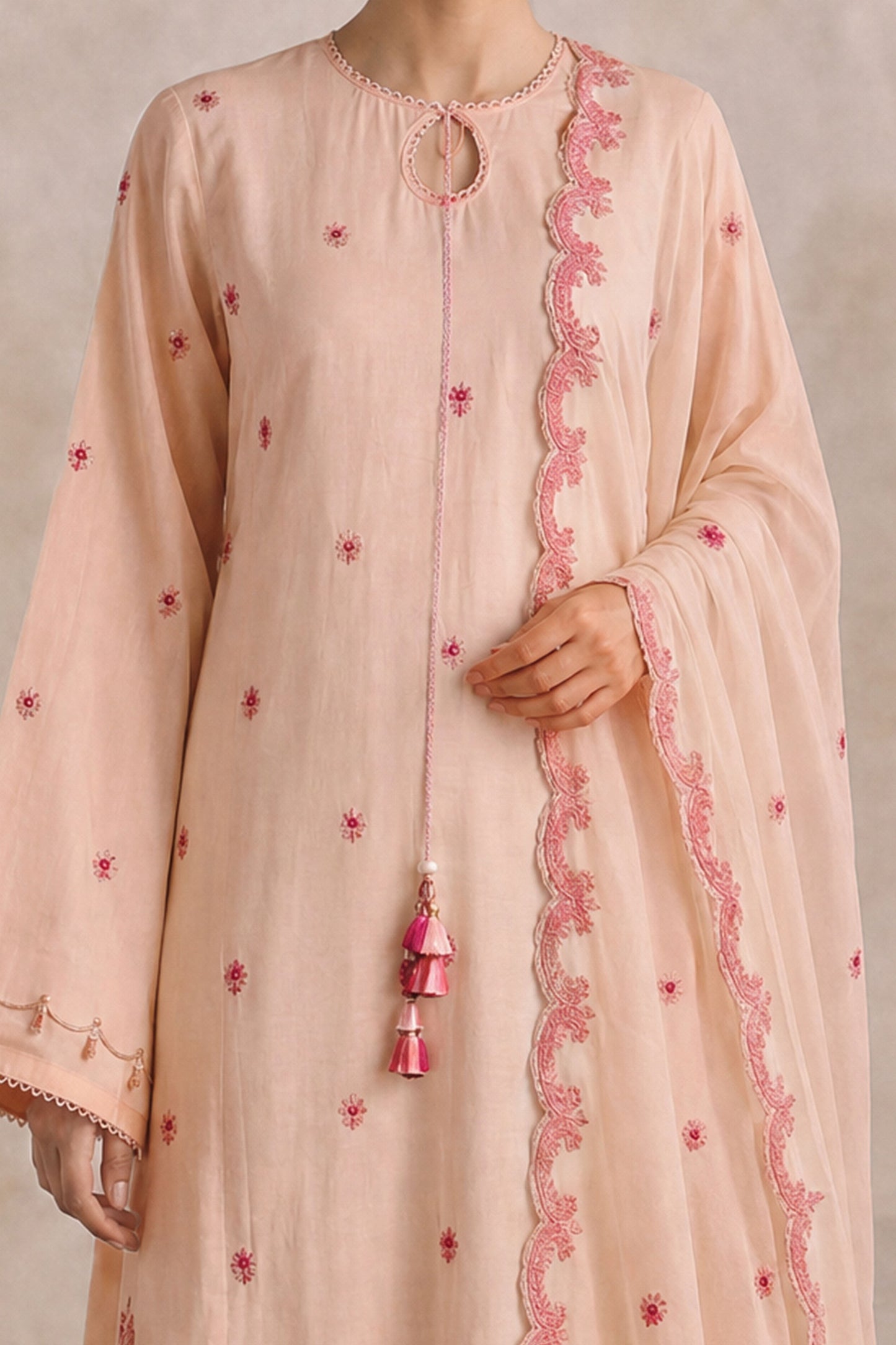LAWN | EMBROIDERED