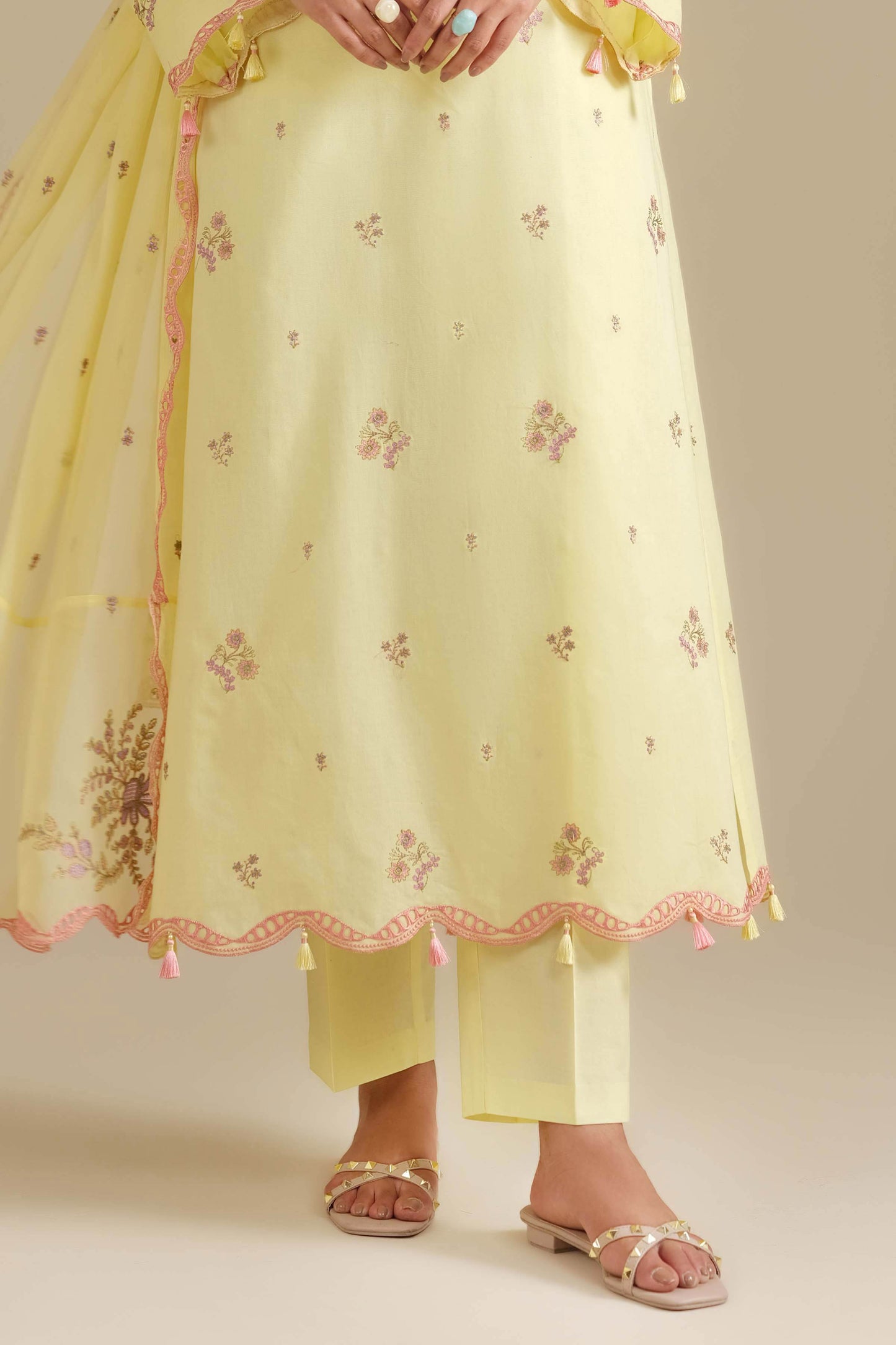 LAWN | EMBROIDERED