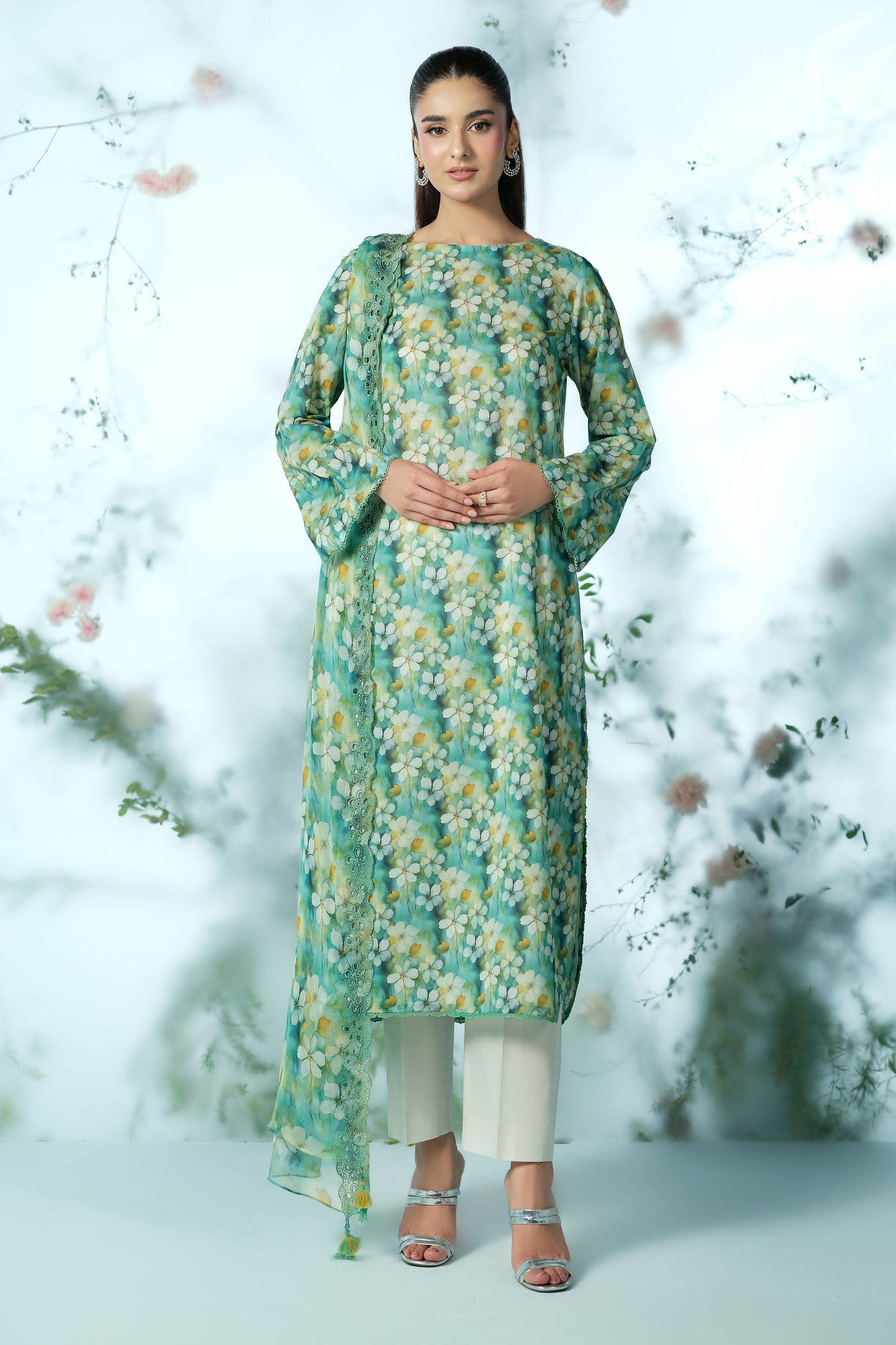 LAWN | EMBROIDERED