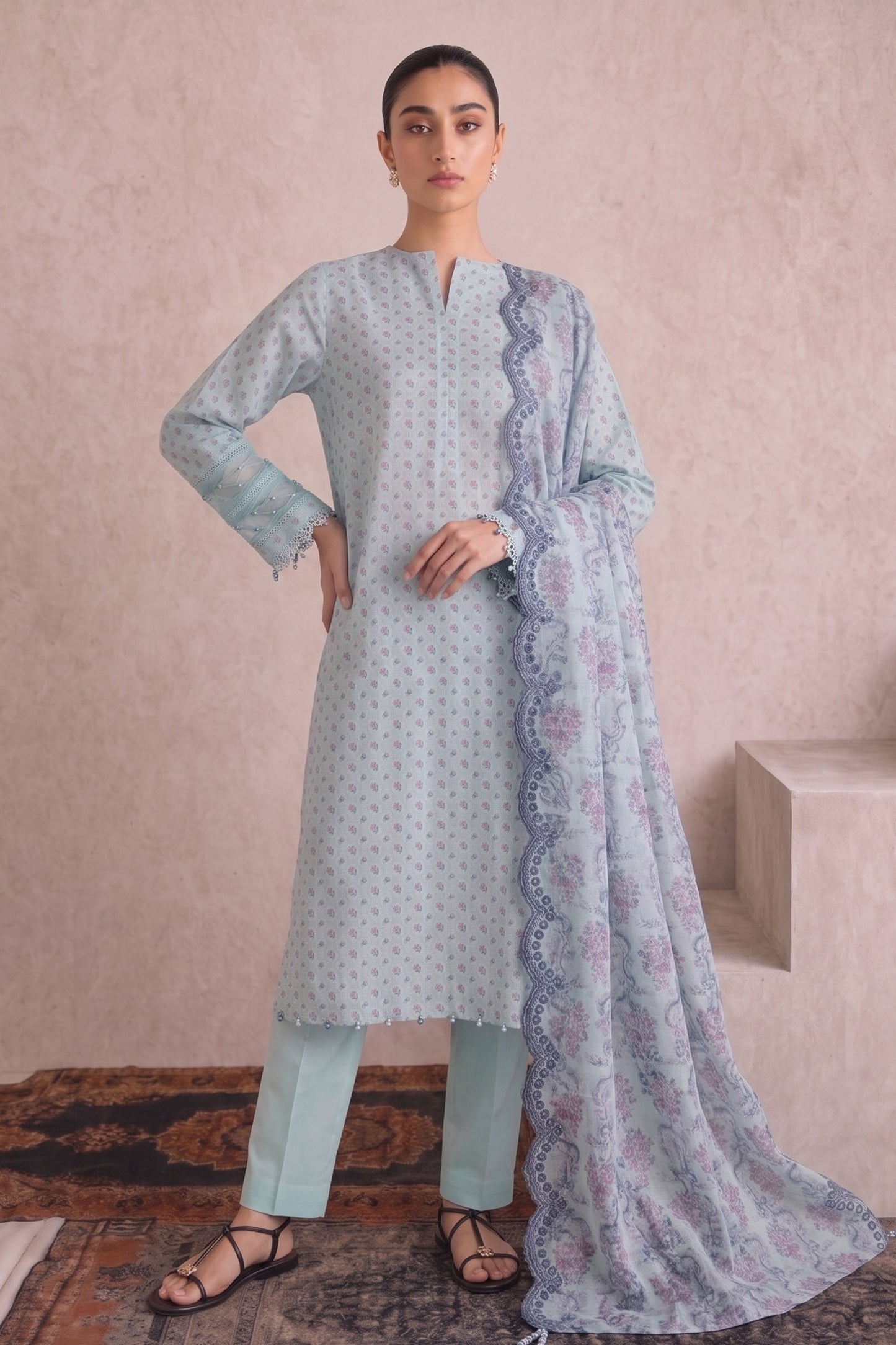 LAWN | EMBROIDERED
