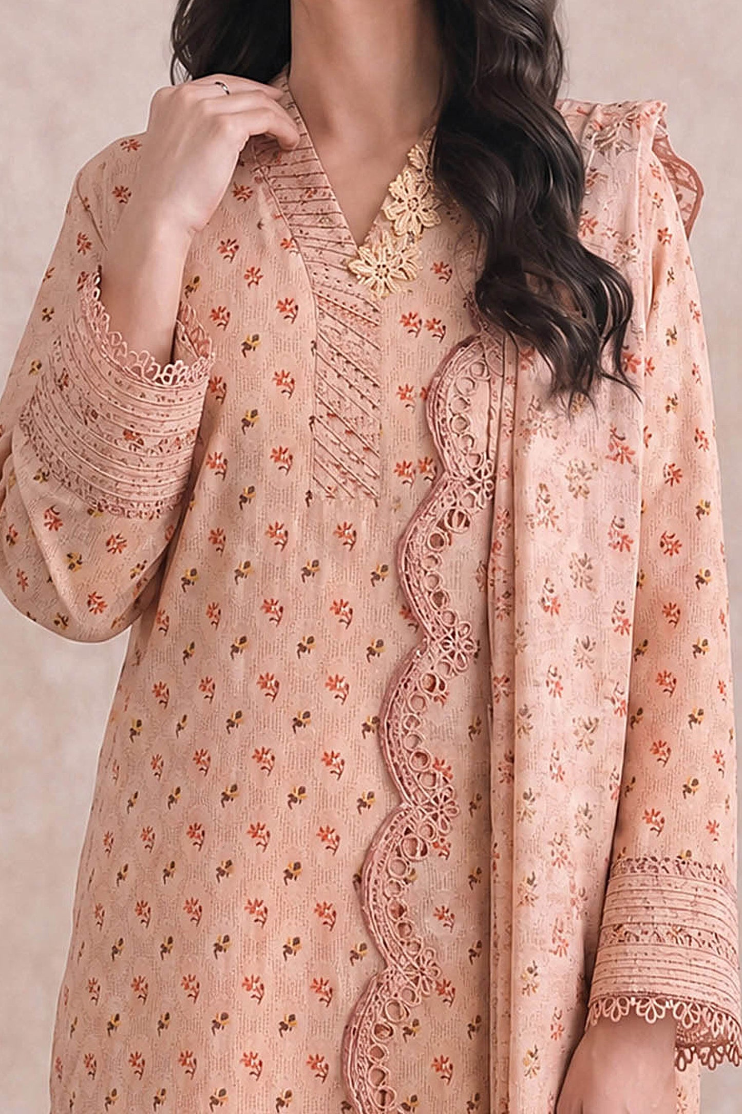 LAWN | EMBROIDERED