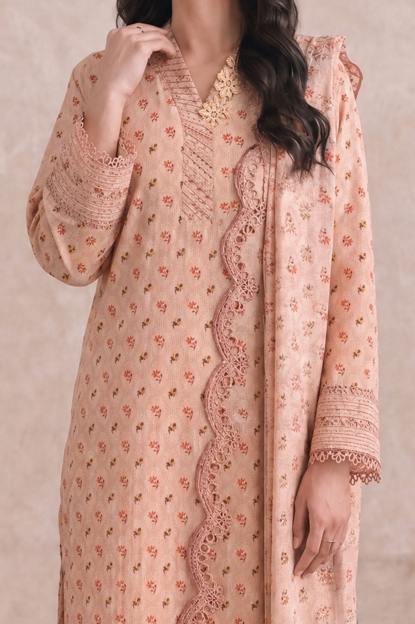 LAWN | EMBROIDERED