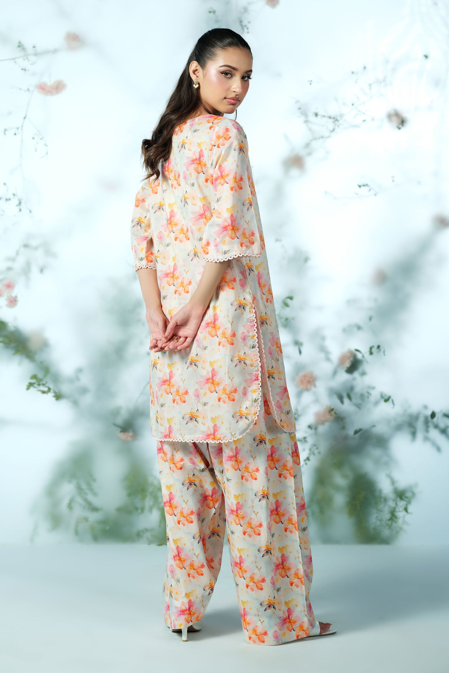 LAWN | PRINTED