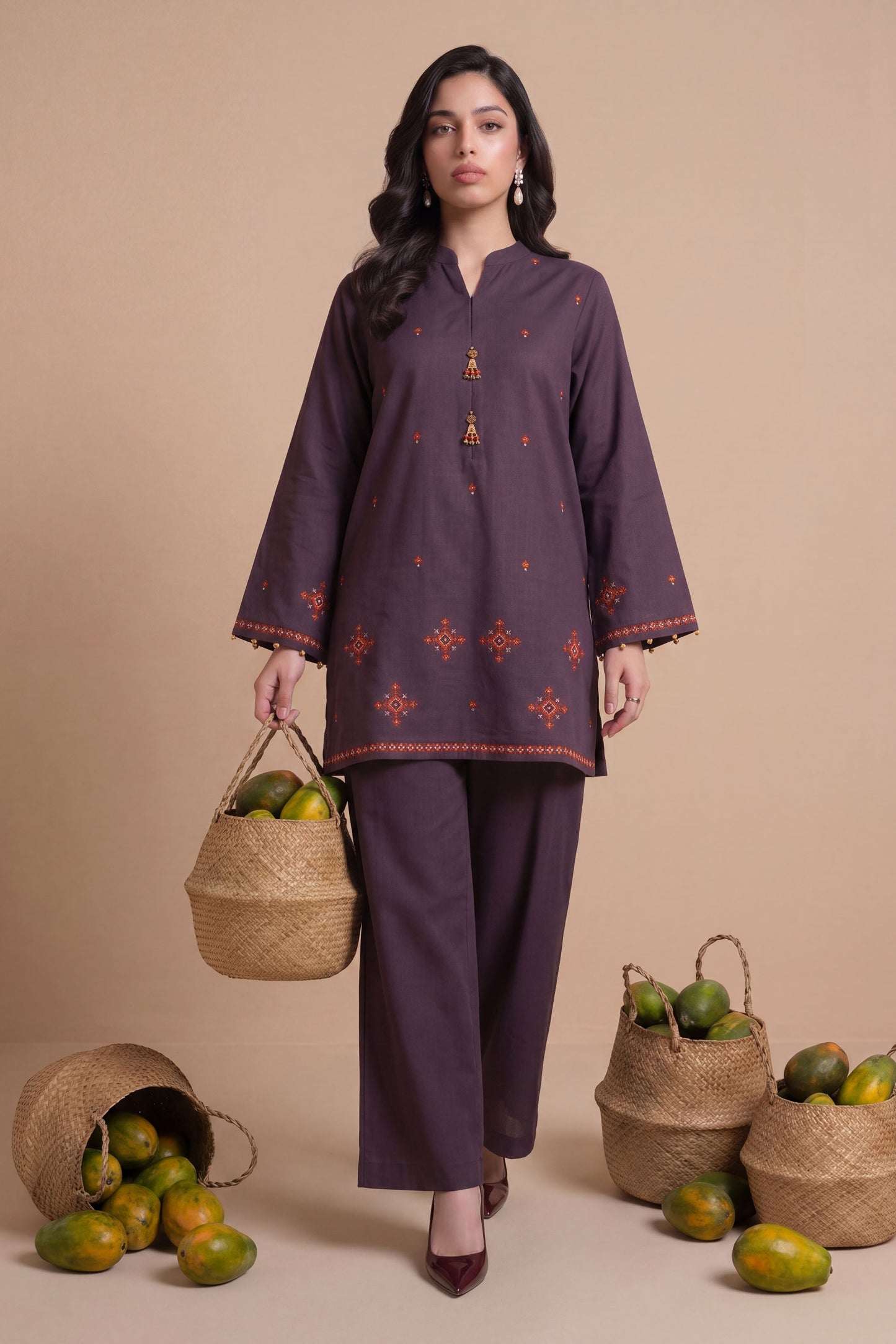 KHADDAR | EMBROIDERED