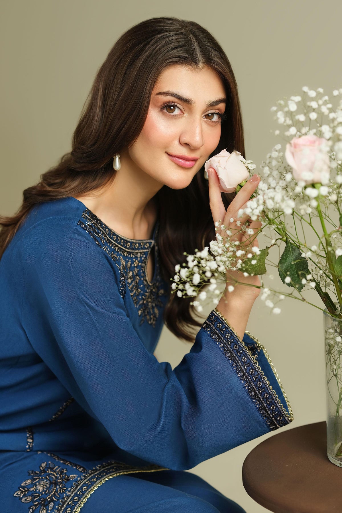 KHADDAR | EMBROIDERED