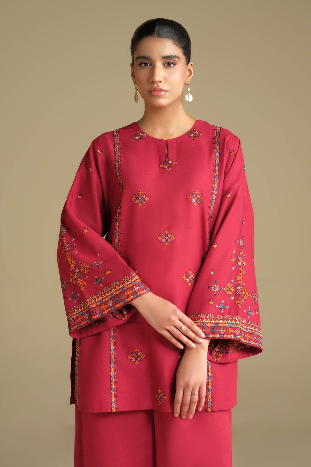 KHADDAR | EMBROIDERED