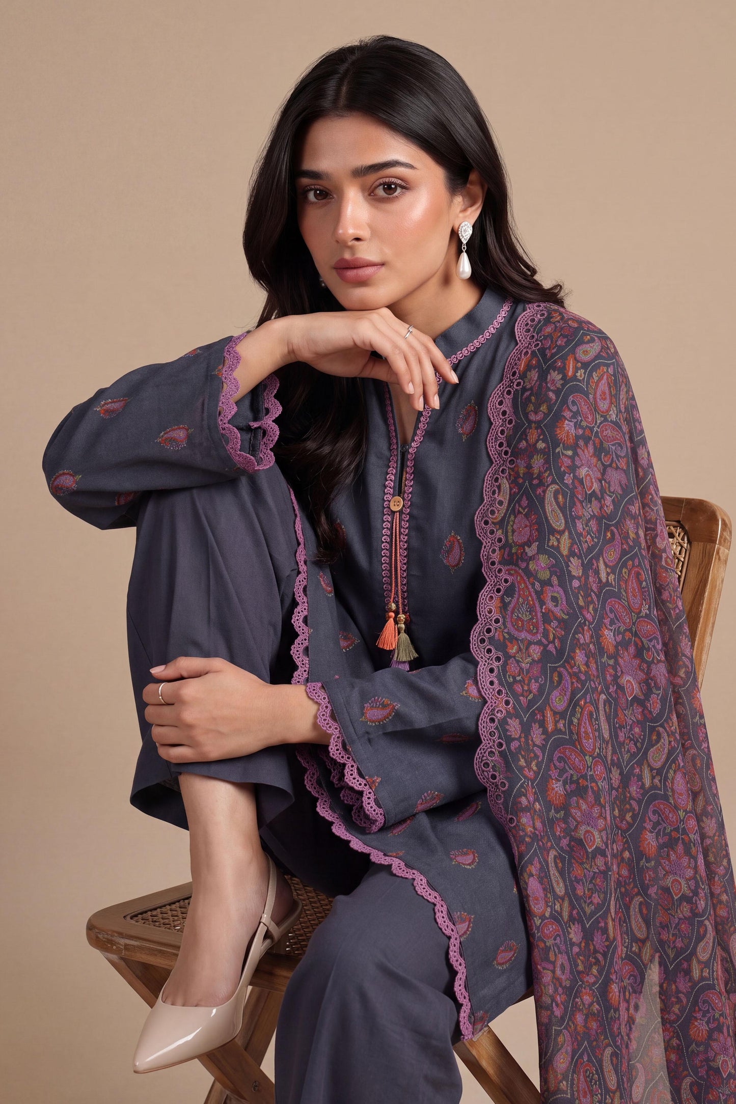 KHADDAR | EMBROIDERED