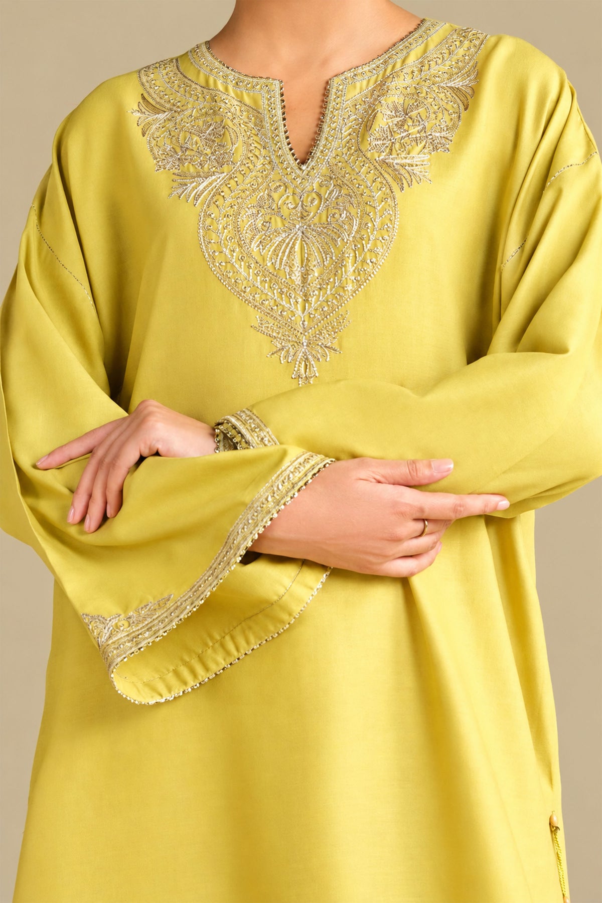 KHADDAR | EMBROIDERED