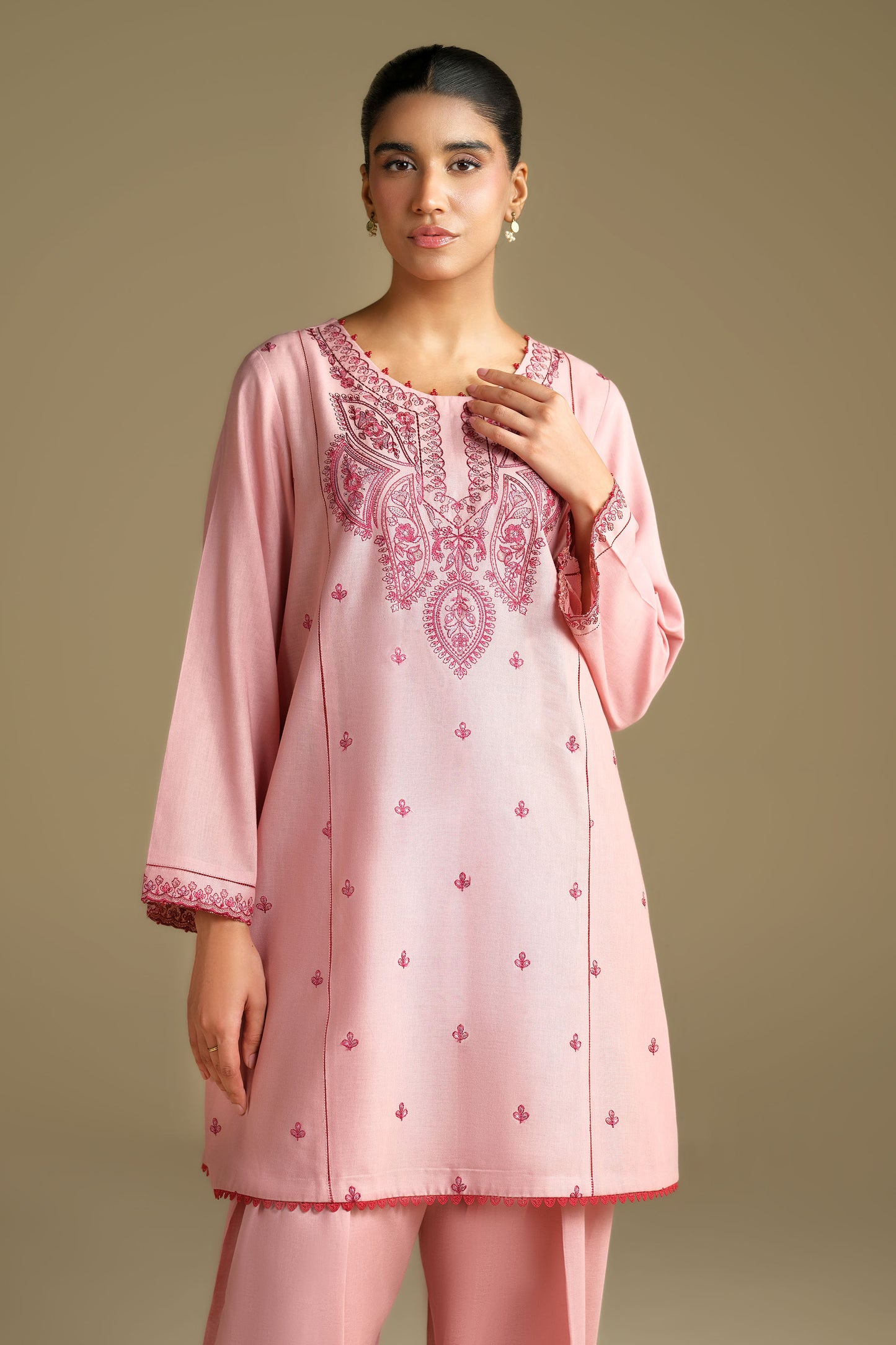 KHADDAR | EMBROIDERED