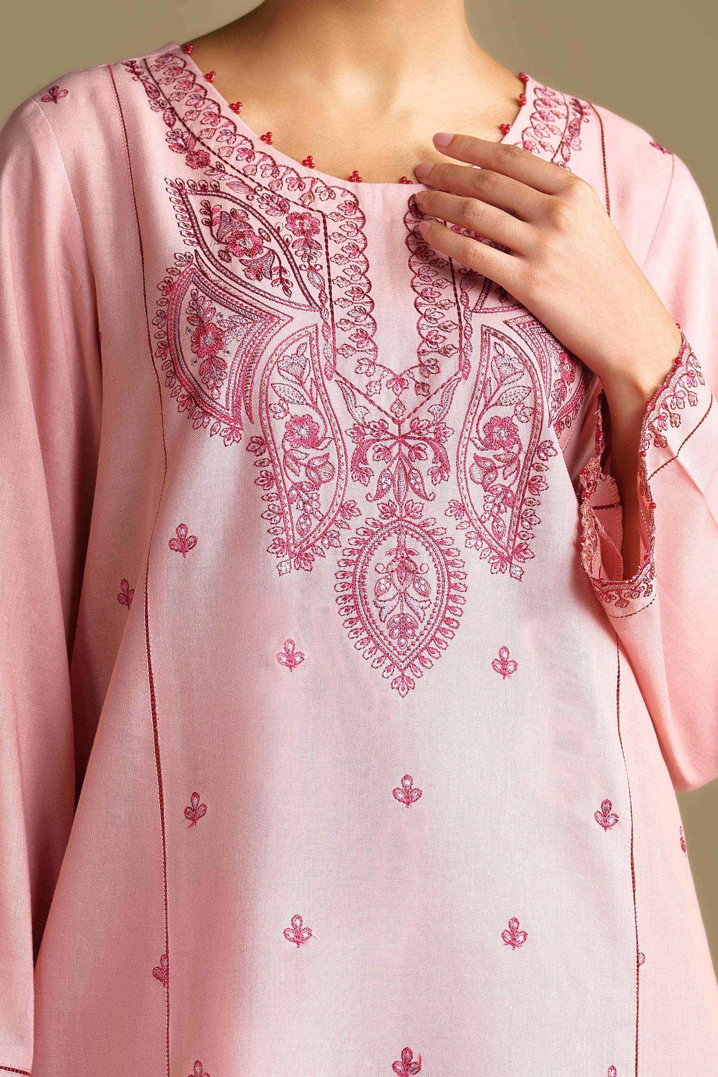 KHADDAR | EMBROIDERED