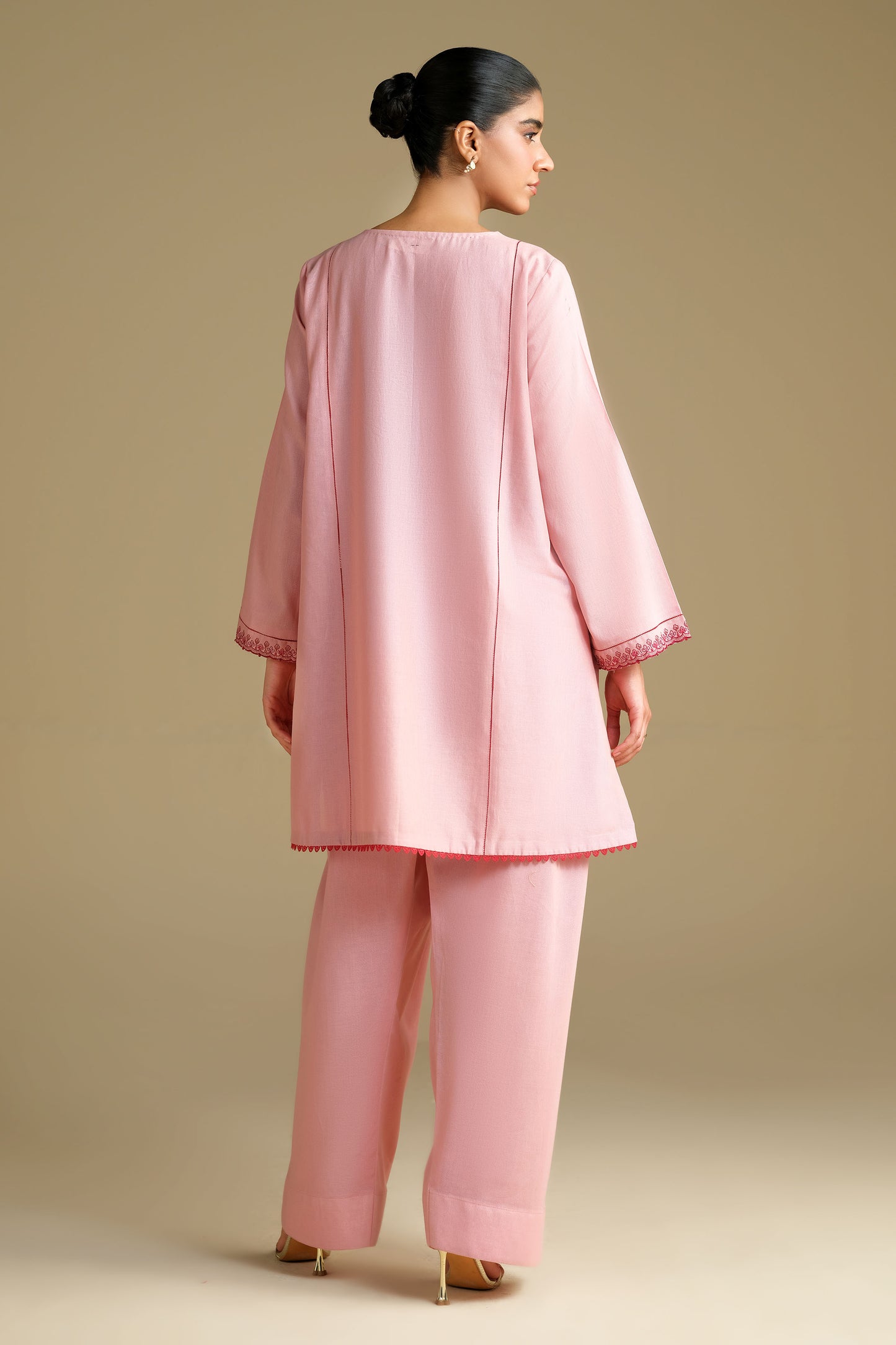 KHADDAR | EMBROIDERED
