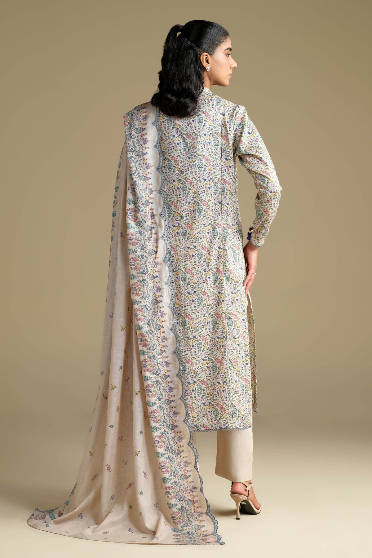 KHADDAR | EMBROIDERED
