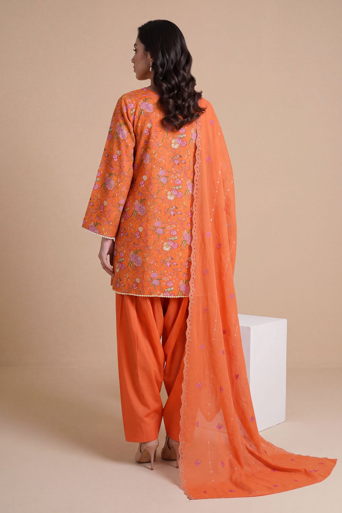 KHADDAR | EMBROIDERED