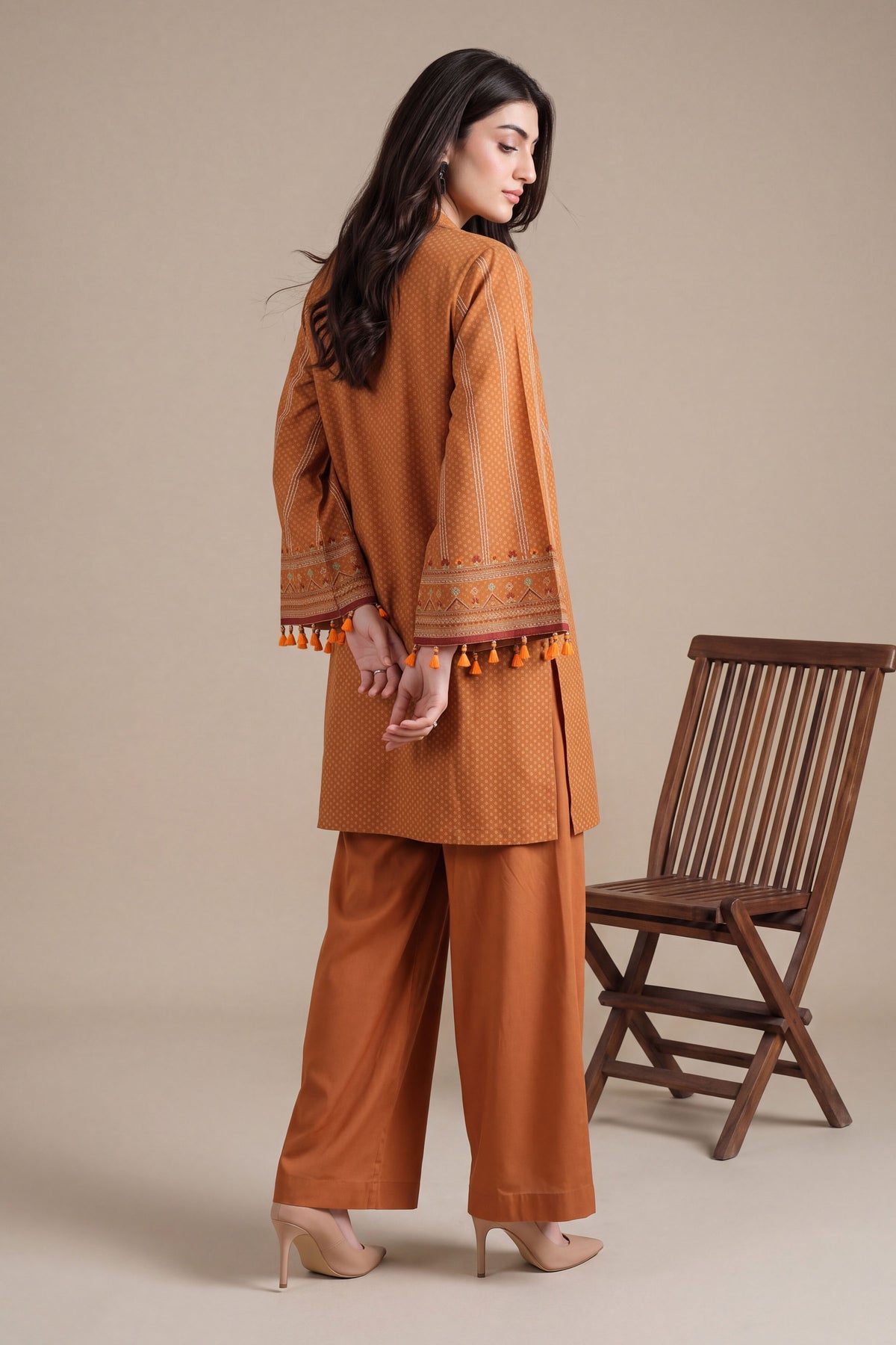 KHADDAR | EMBROIDERED