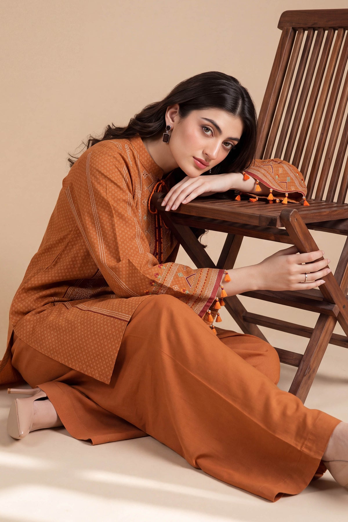 KHADDAR | EMBROIDERED