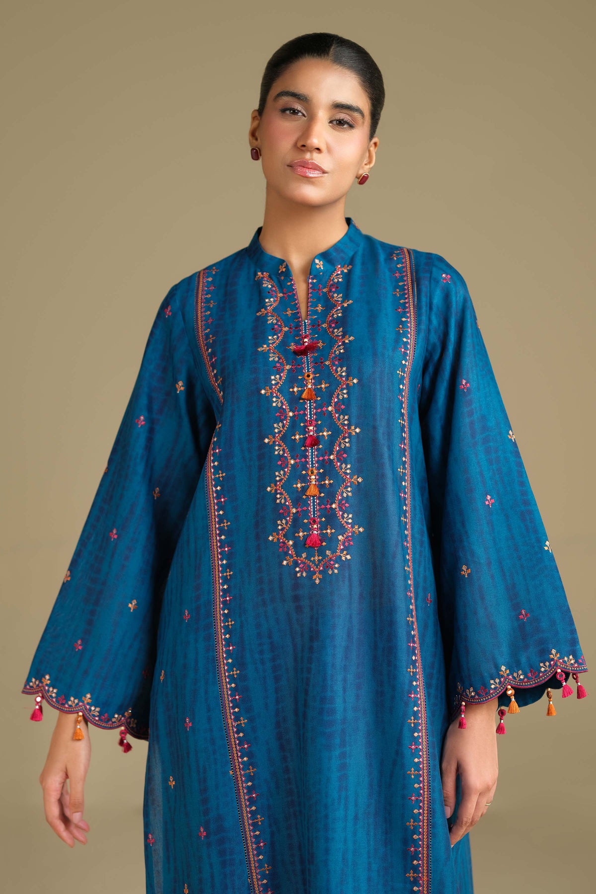 KHADDAR | EMBROIDERED