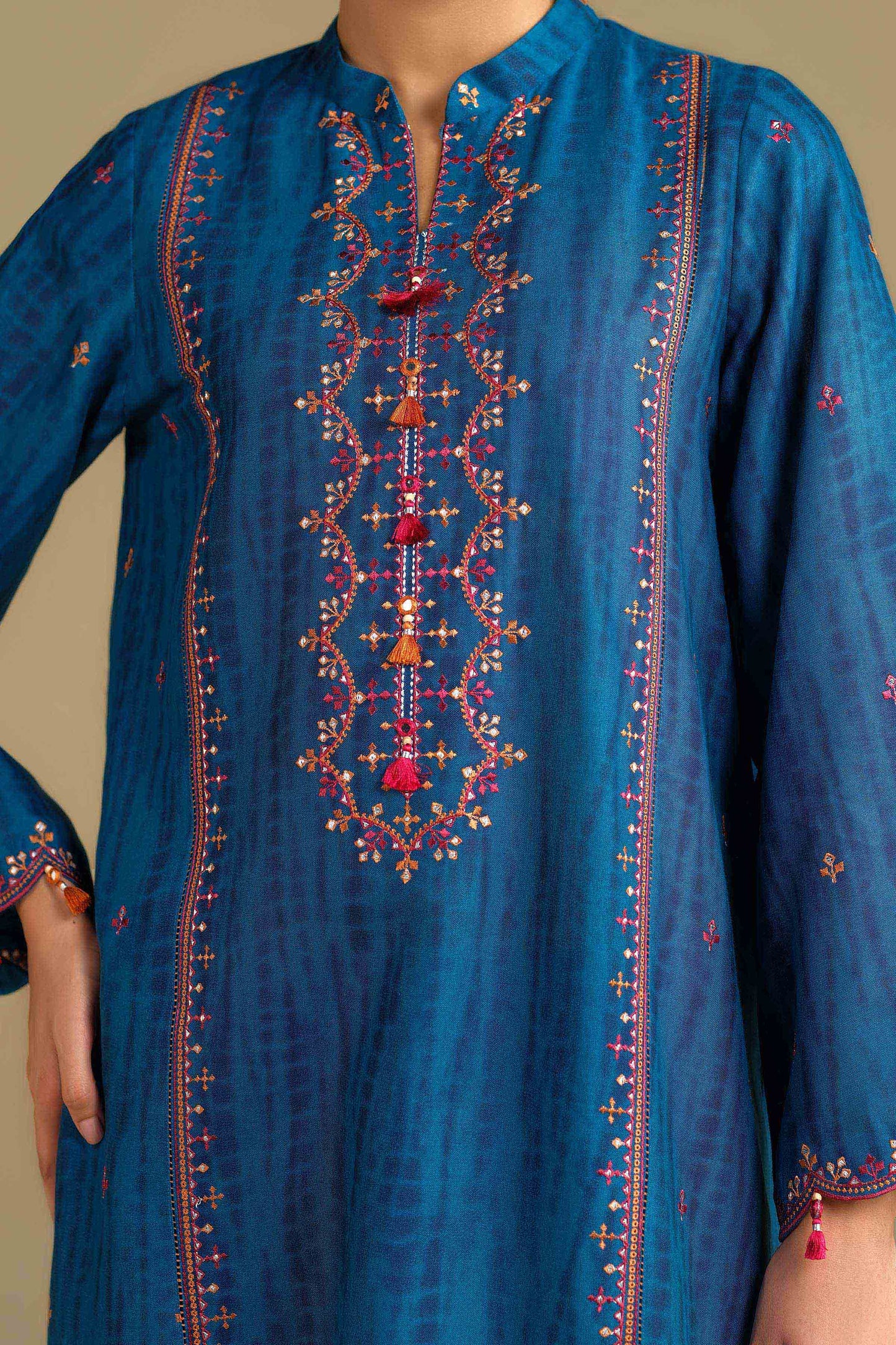 KHADDAR | EMBROIDERED
