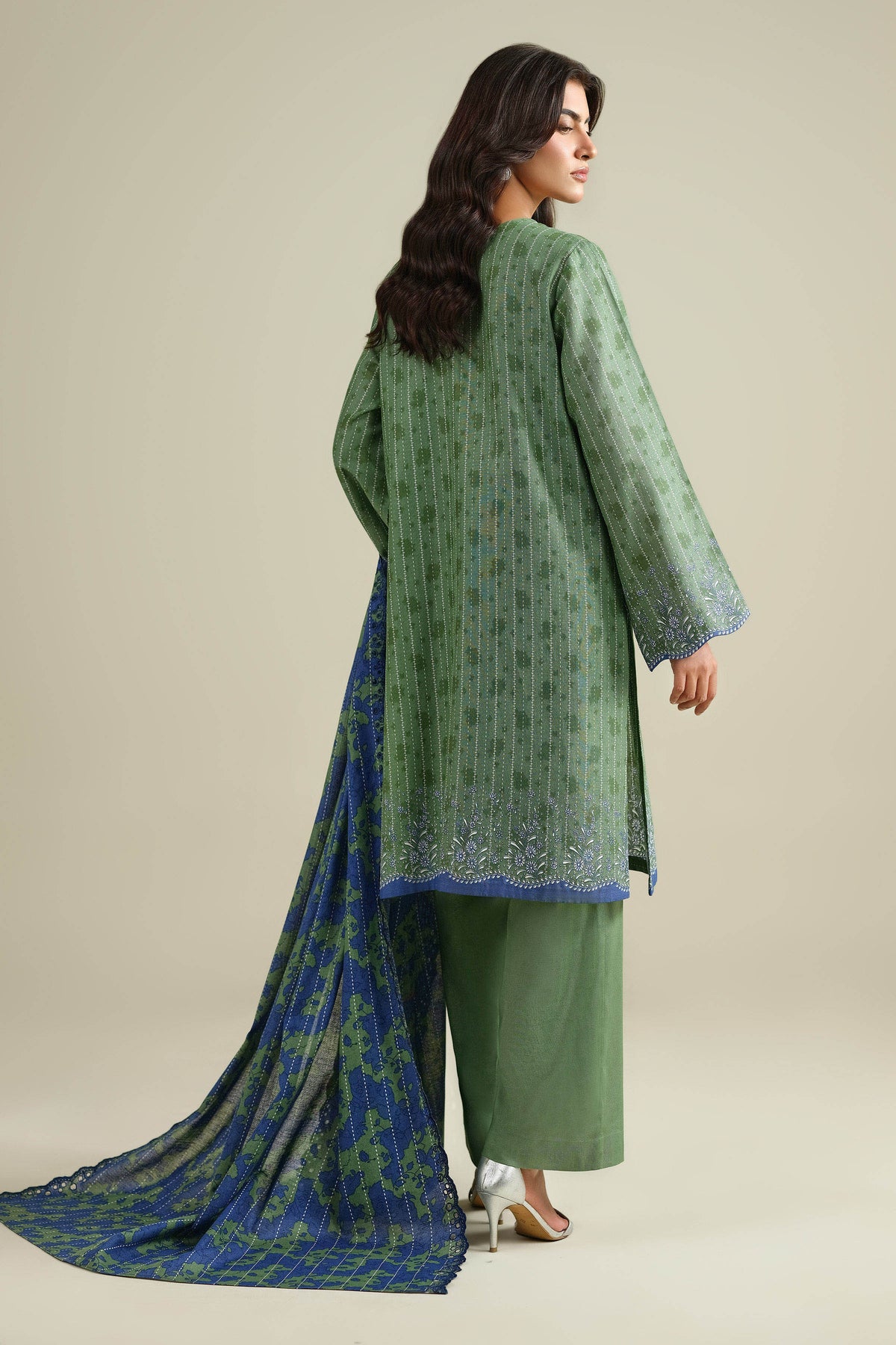 KHADDAR | EMBROIDERED