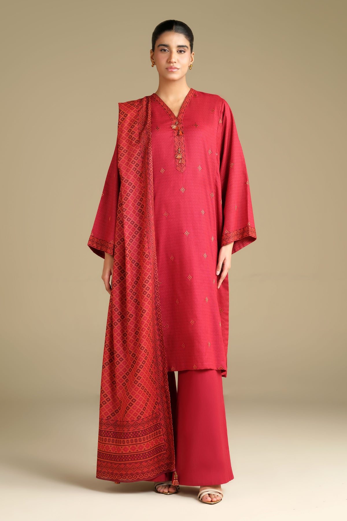 KHADDAR | EMBROIDERED