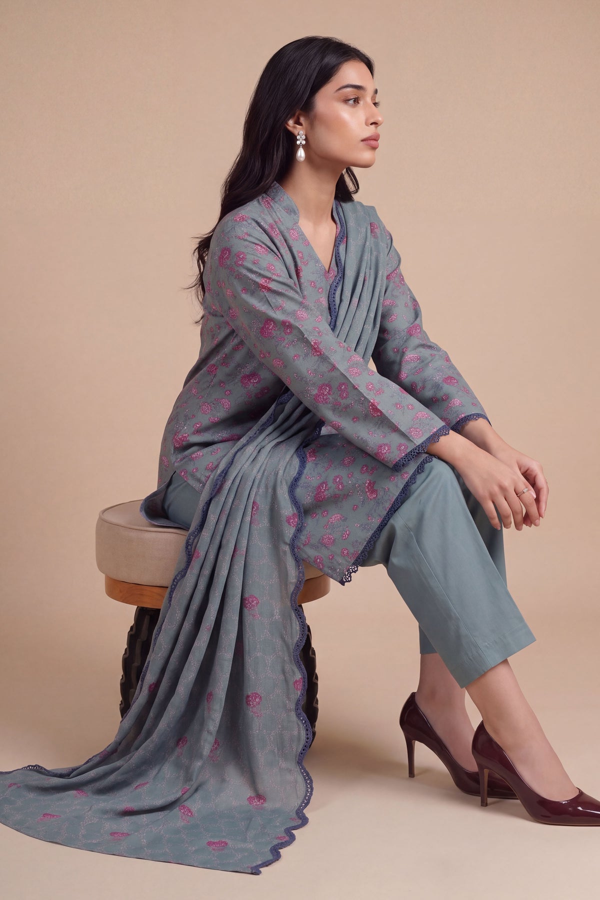 KHADDAR | EMBROIDERED