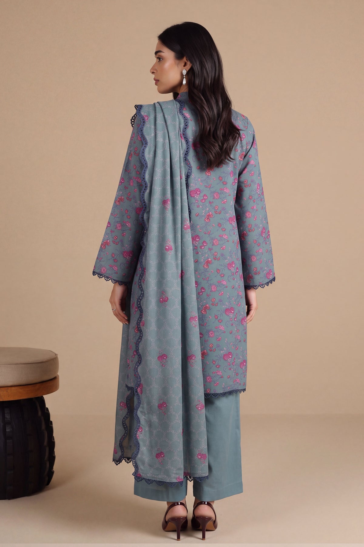 KHADDAR | EMBROIDERED