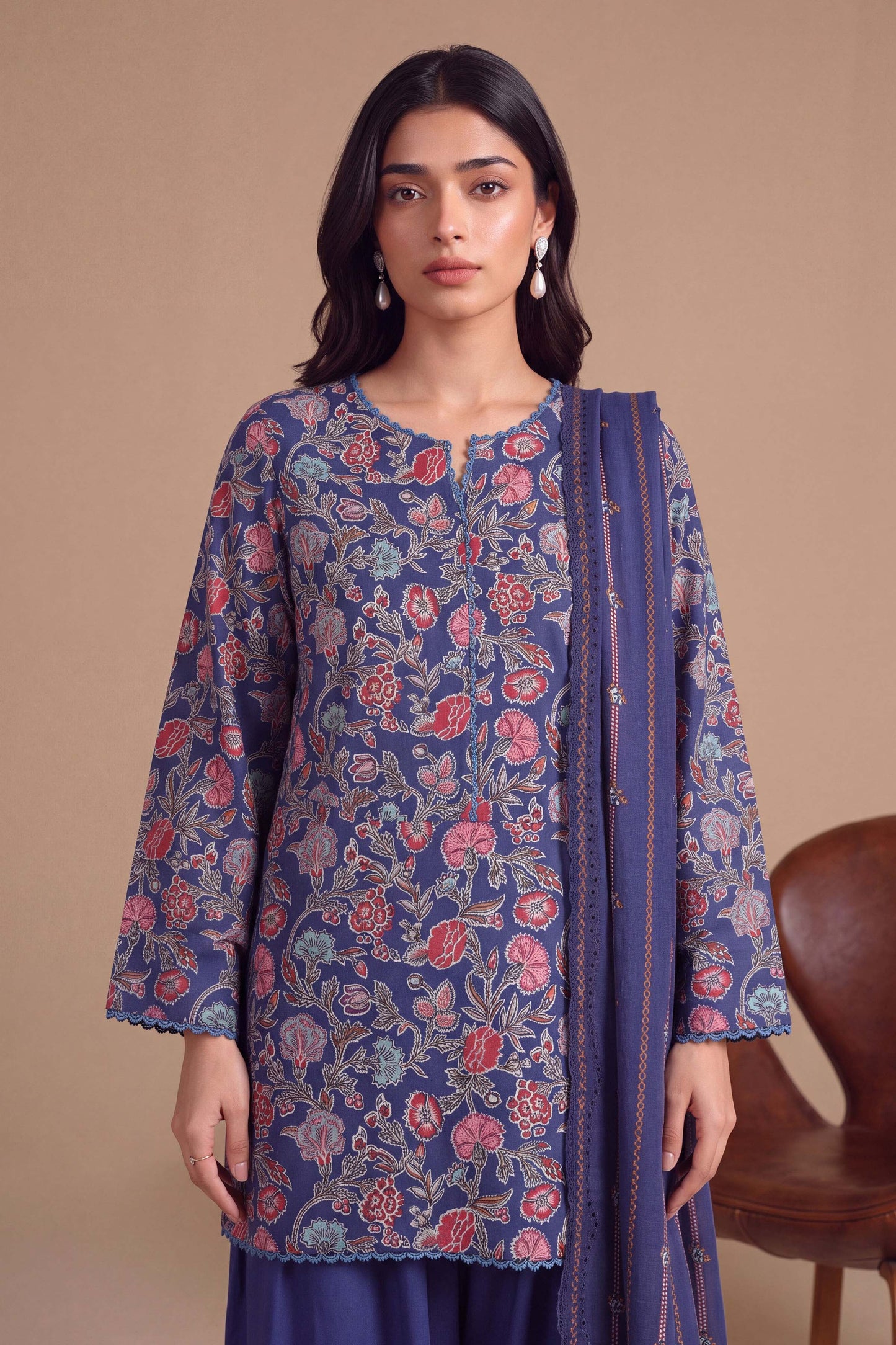 KHADDAR | EMBROIDERED