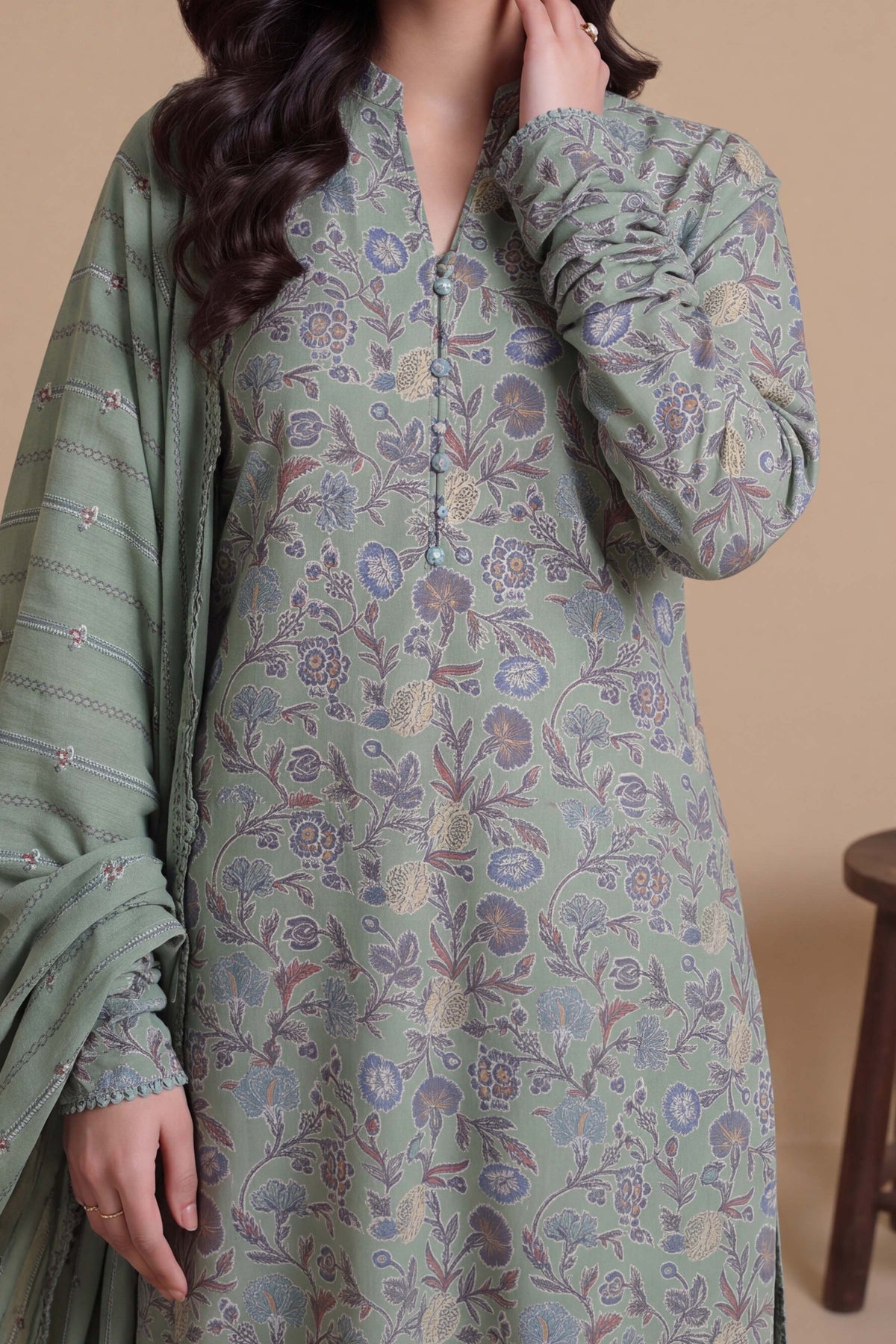 KHADDAR | EMBROIDERED