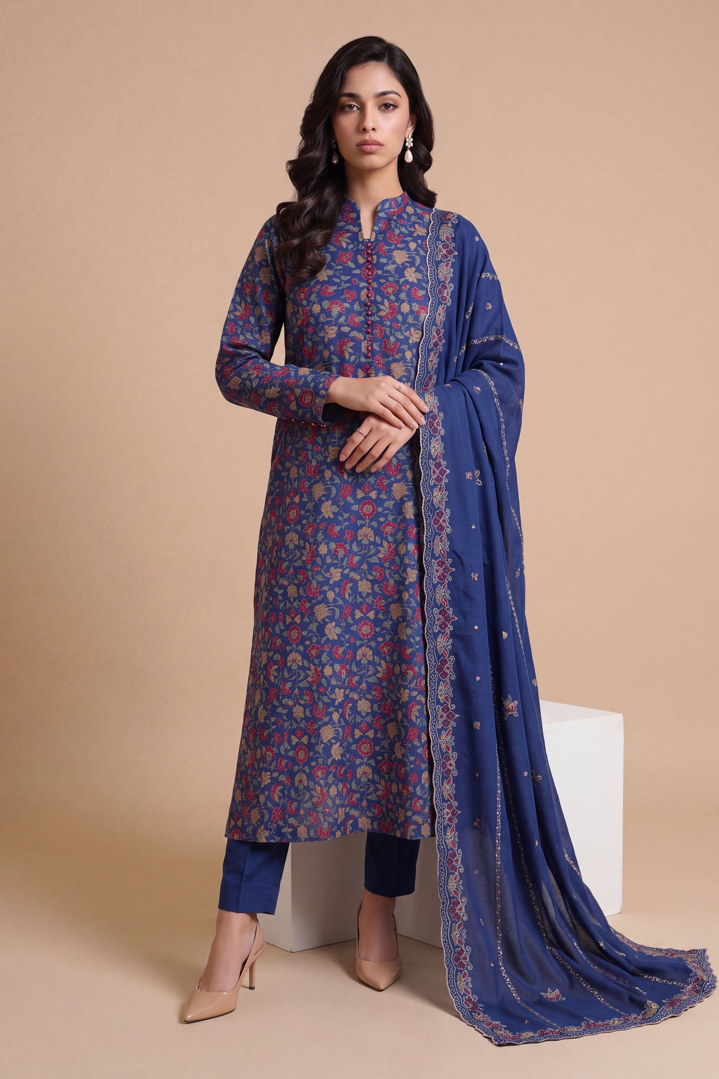 KHADDAR | EMBROIDERED