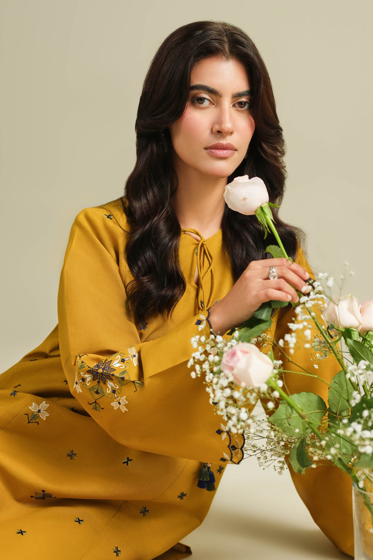 KHADDAR | EMBROIDERED