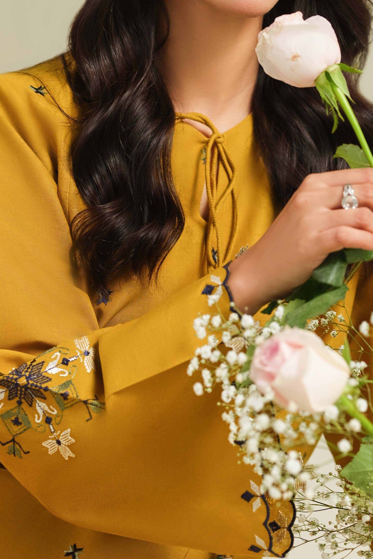KHADDAR | EMBROIDERED