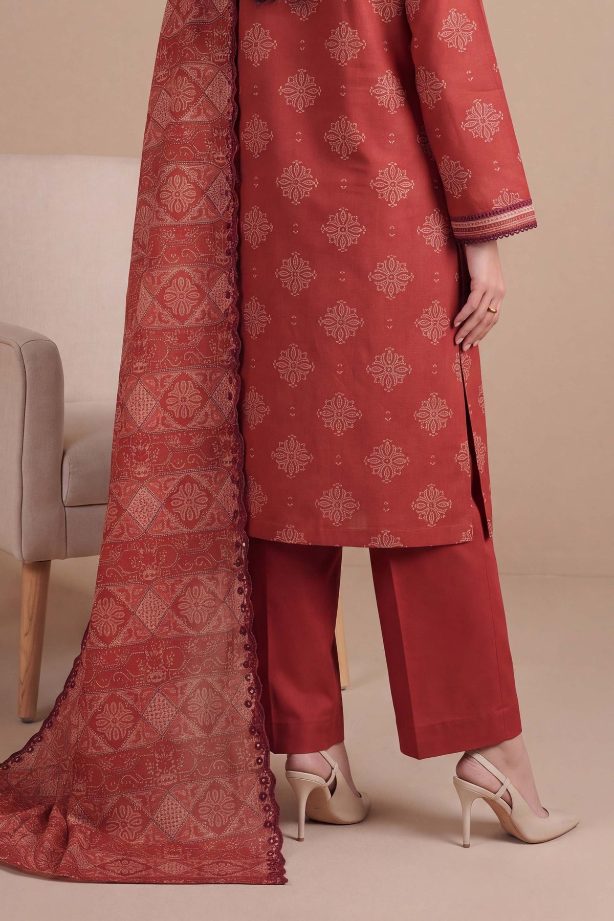 KHADDAR | EMBROIDERED