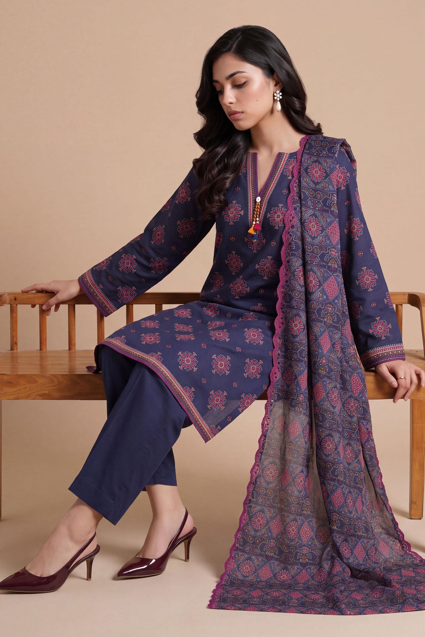 KHADDAR | EMBROIDERED