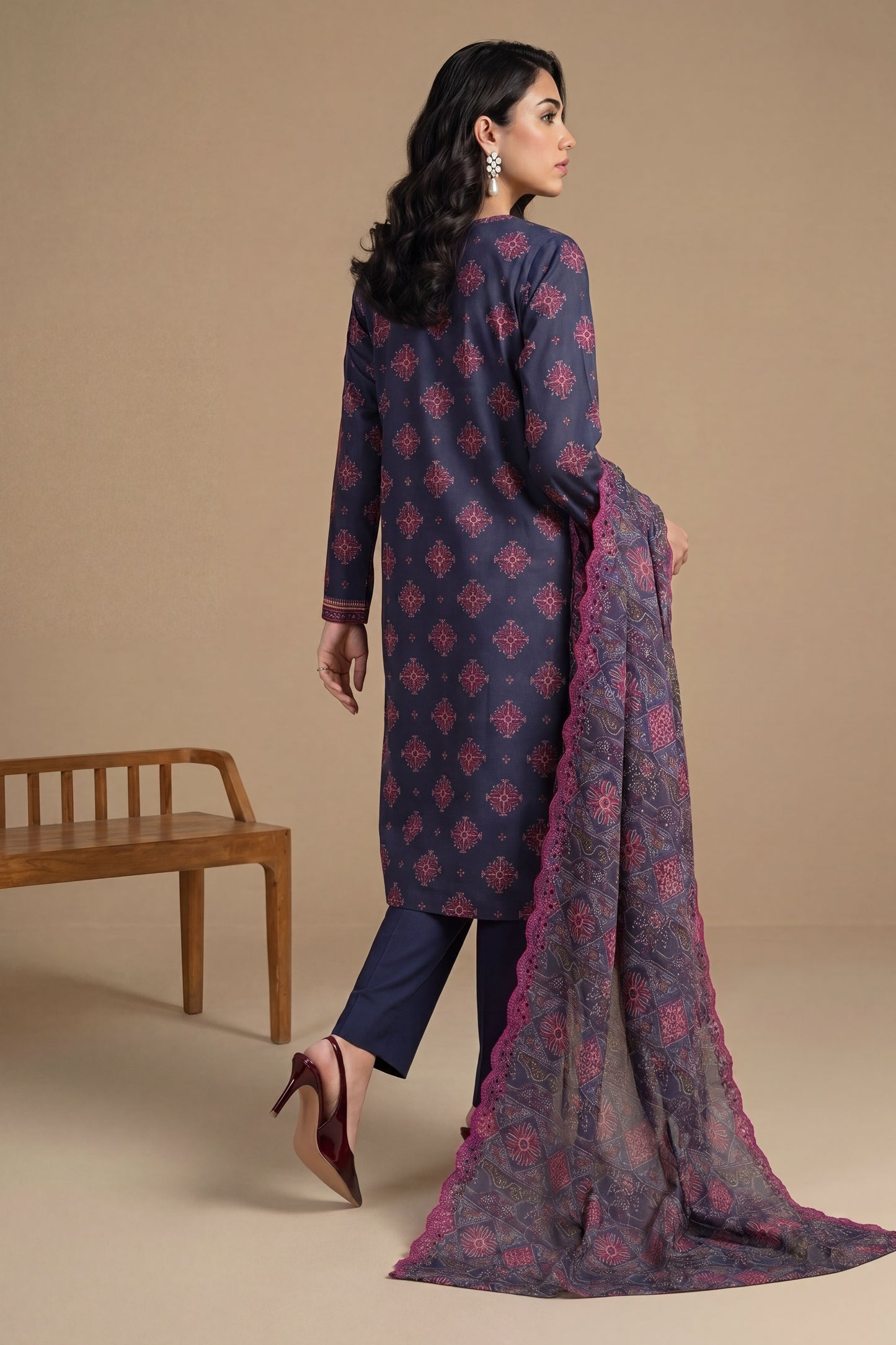 KHADDAR | EMBROIDERED