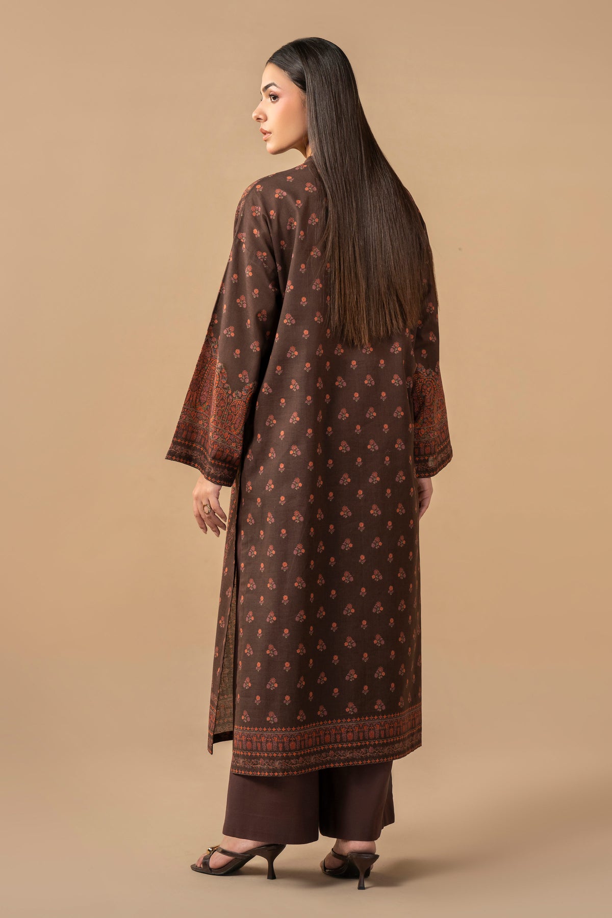 KHADDAR | EMBROIDERED