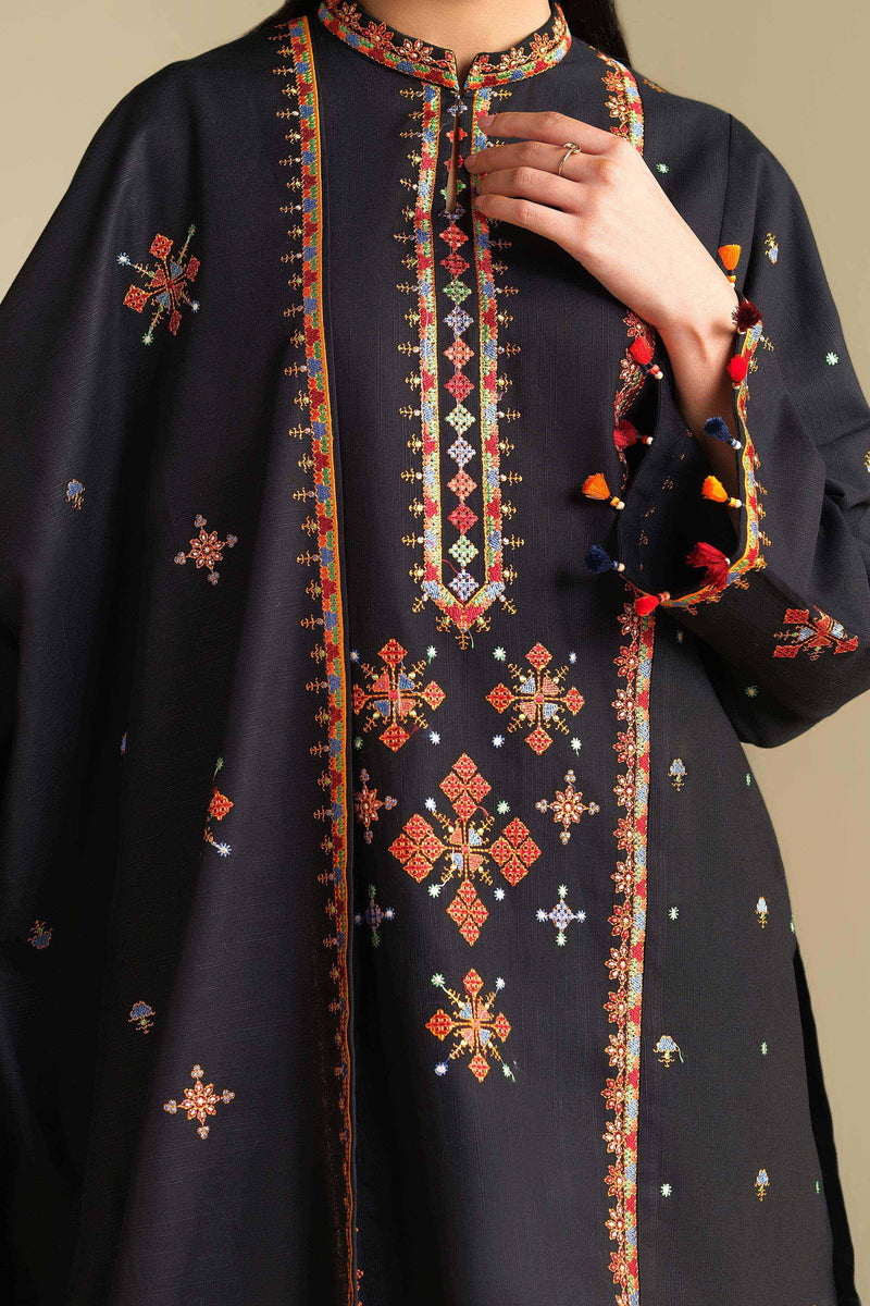 SLUB KHADDAR | EMBROIDERED