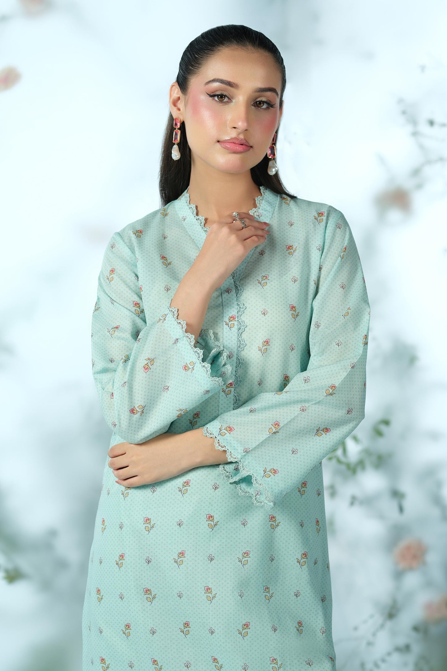 LAWN | PRINTED