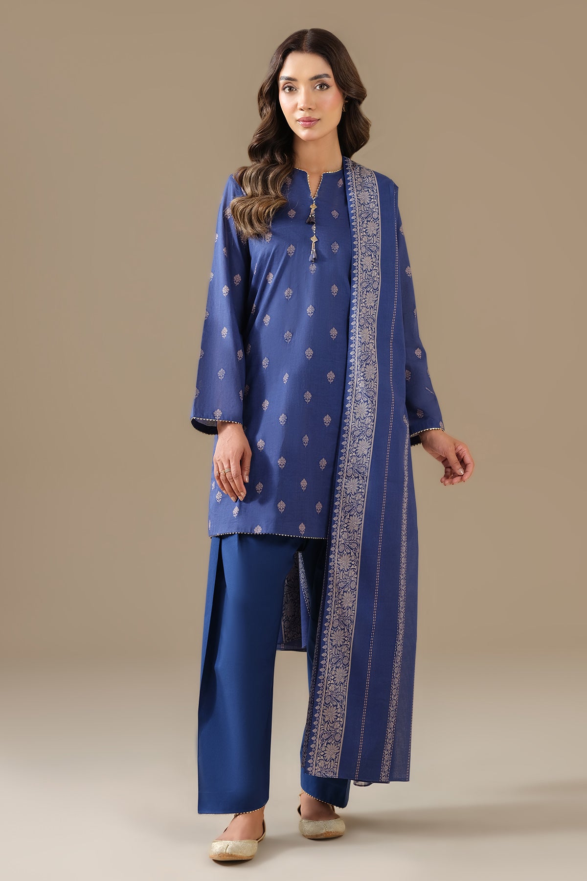 LAWN | PRINTED