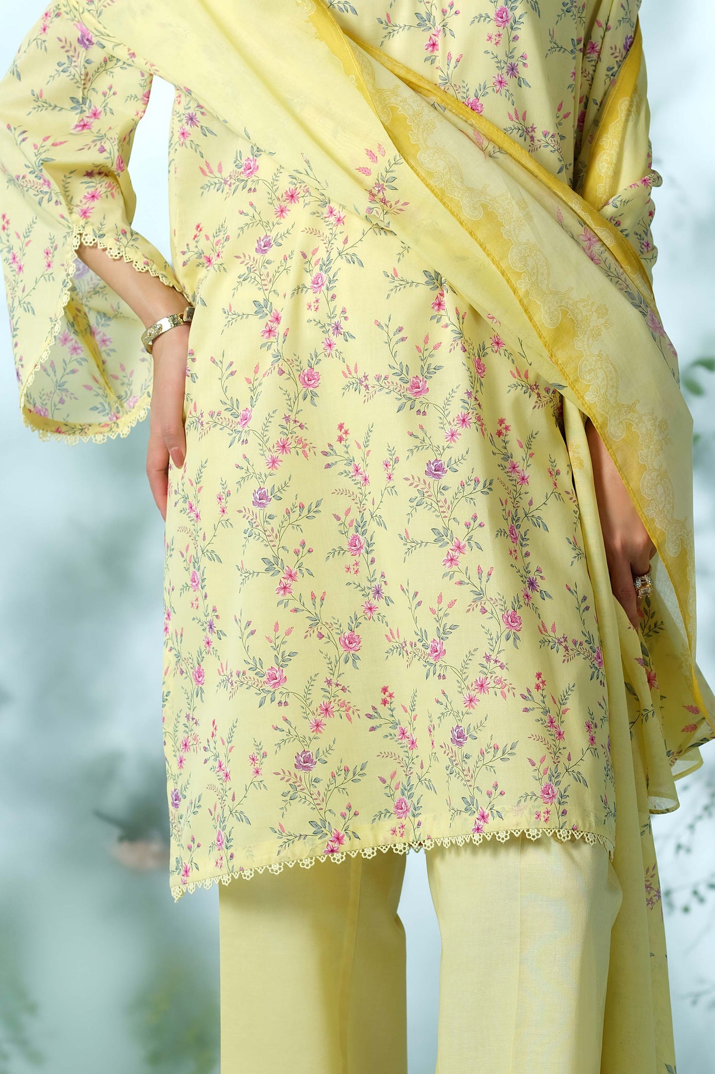 LAWN | PRINTED