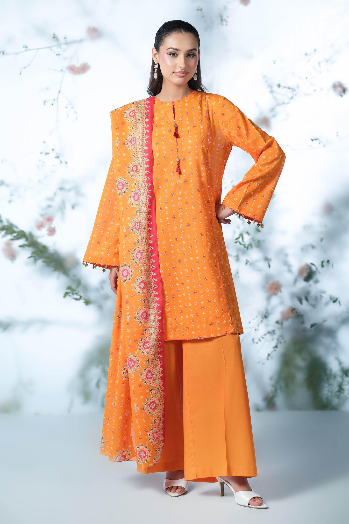 LAWN | PRINTED