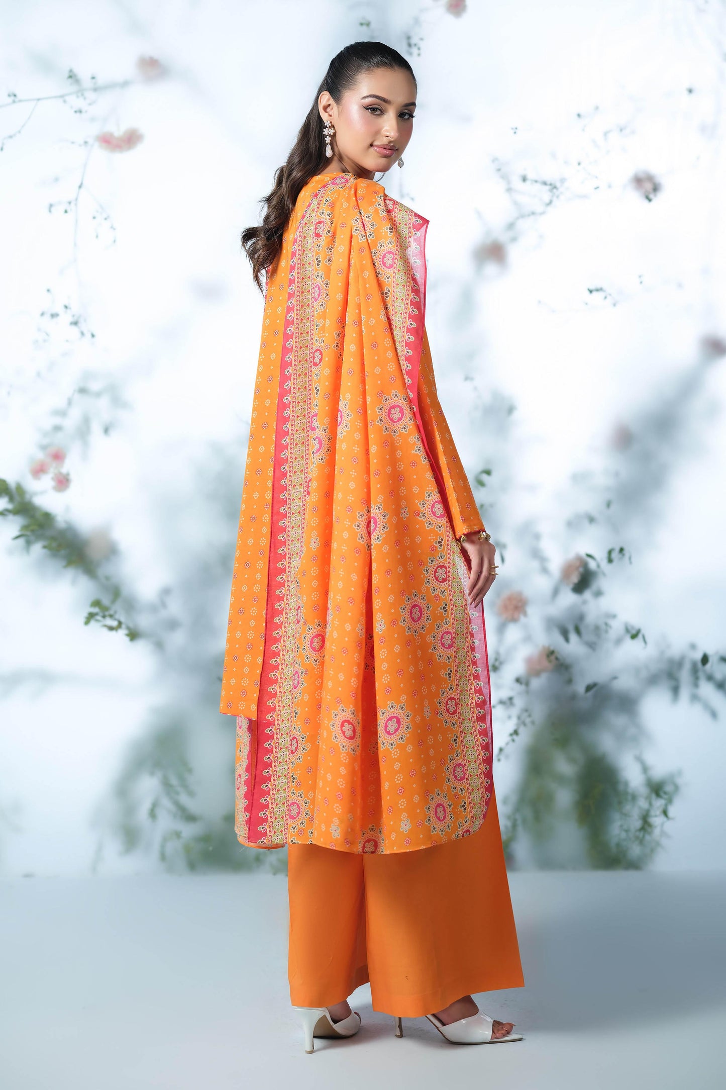 LAWN | PRINTED