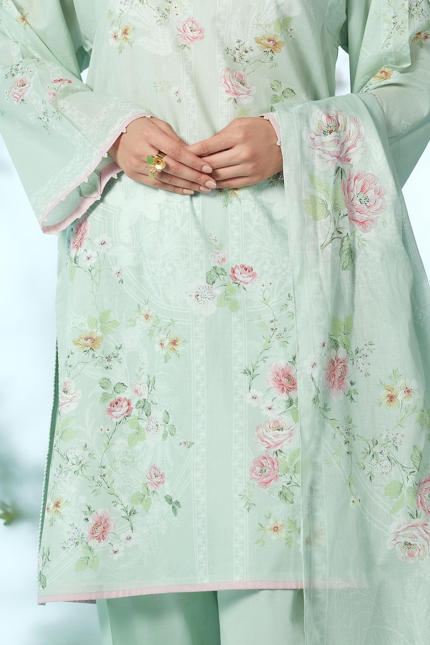 LAWN | PRINTED