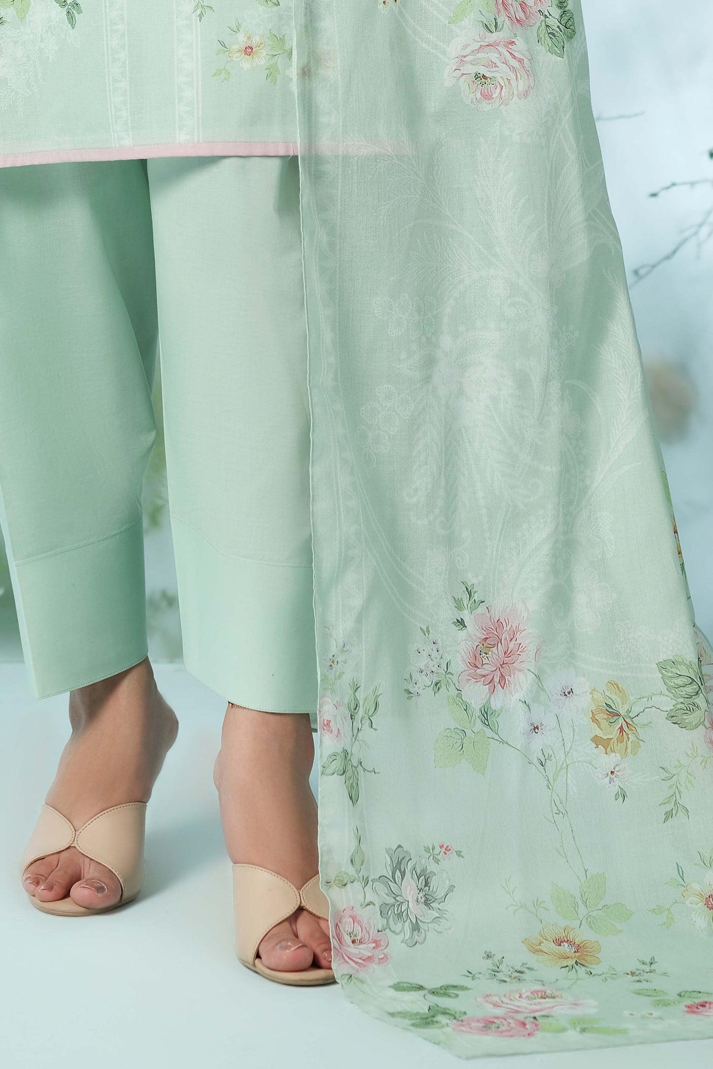 LAWN | PRINTED