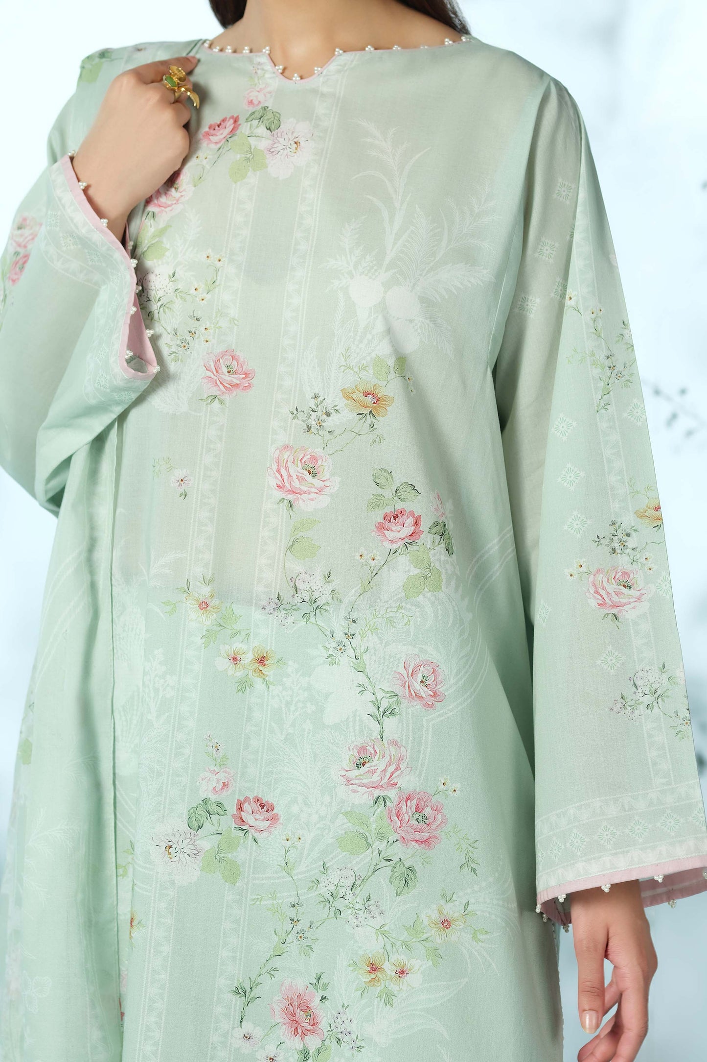 LAWN | PRINTED