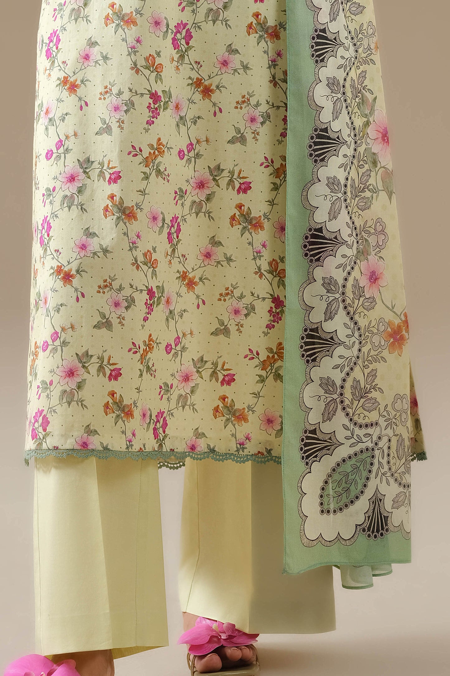 LAWN | PRINTED