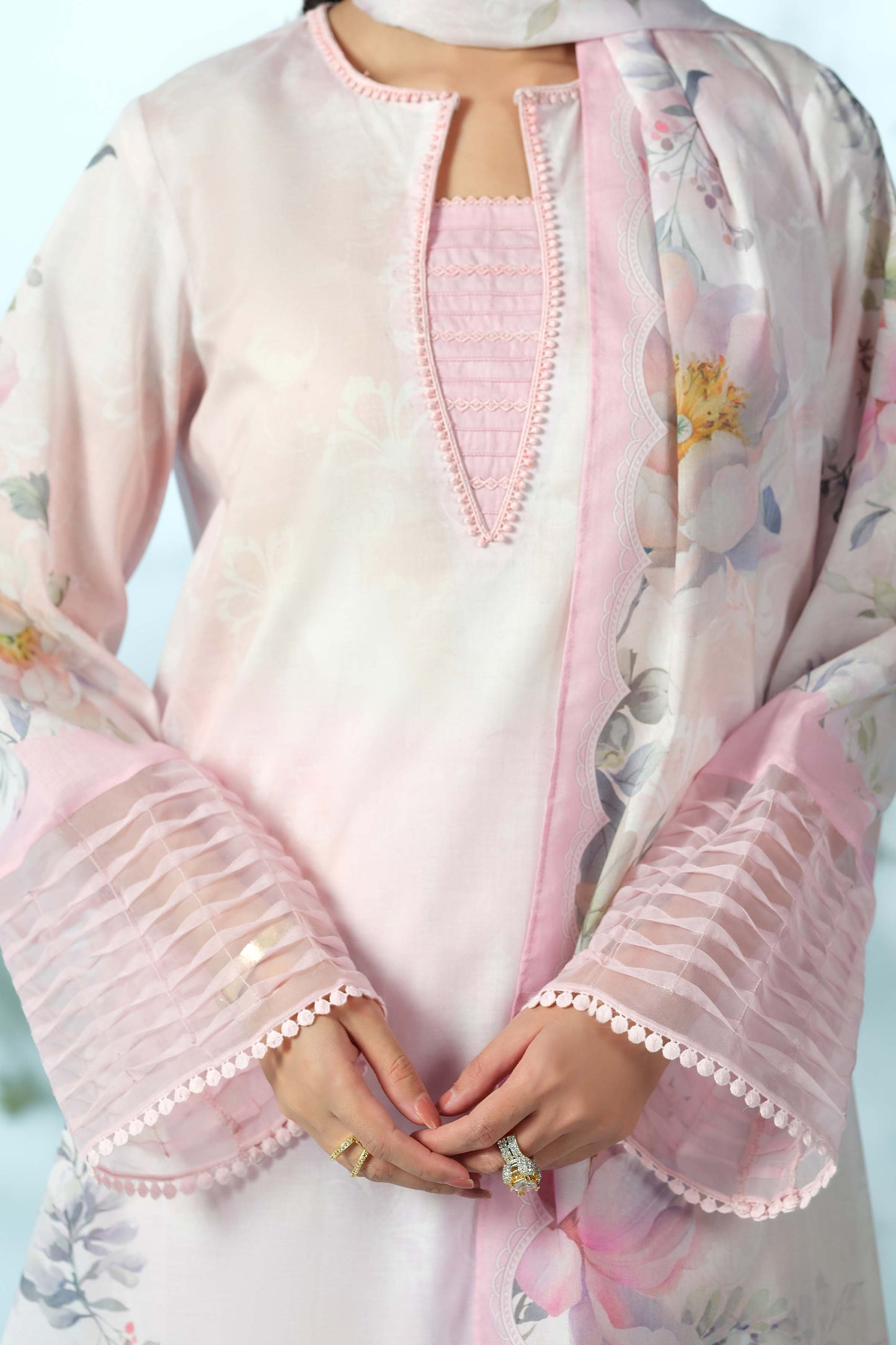 LAWN | PRINTED