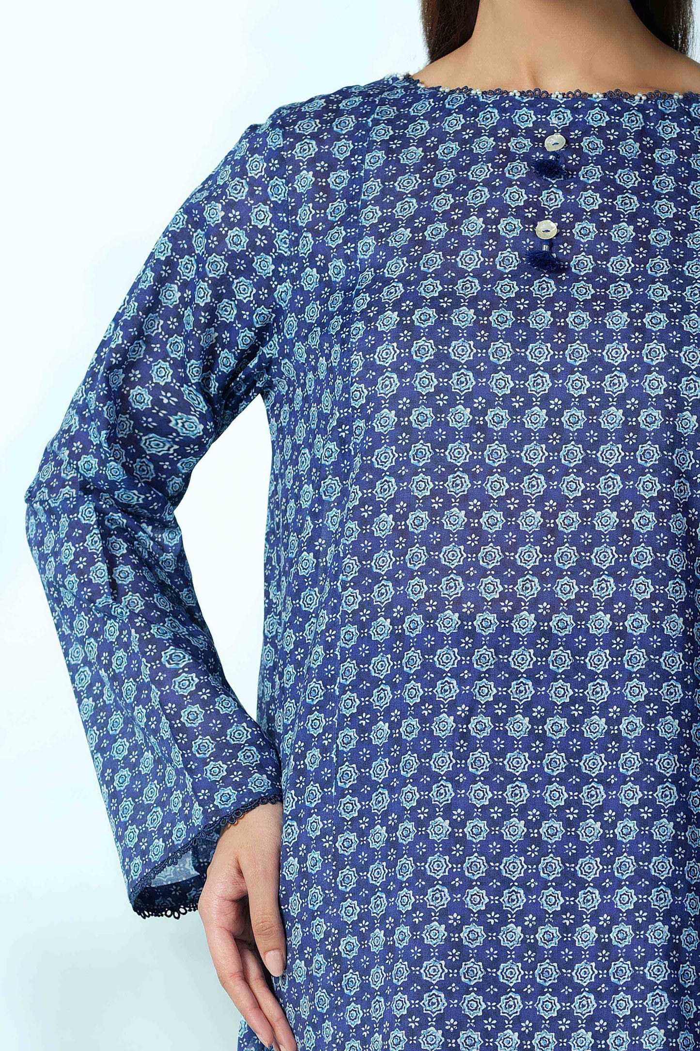 LAWN | PRINTED